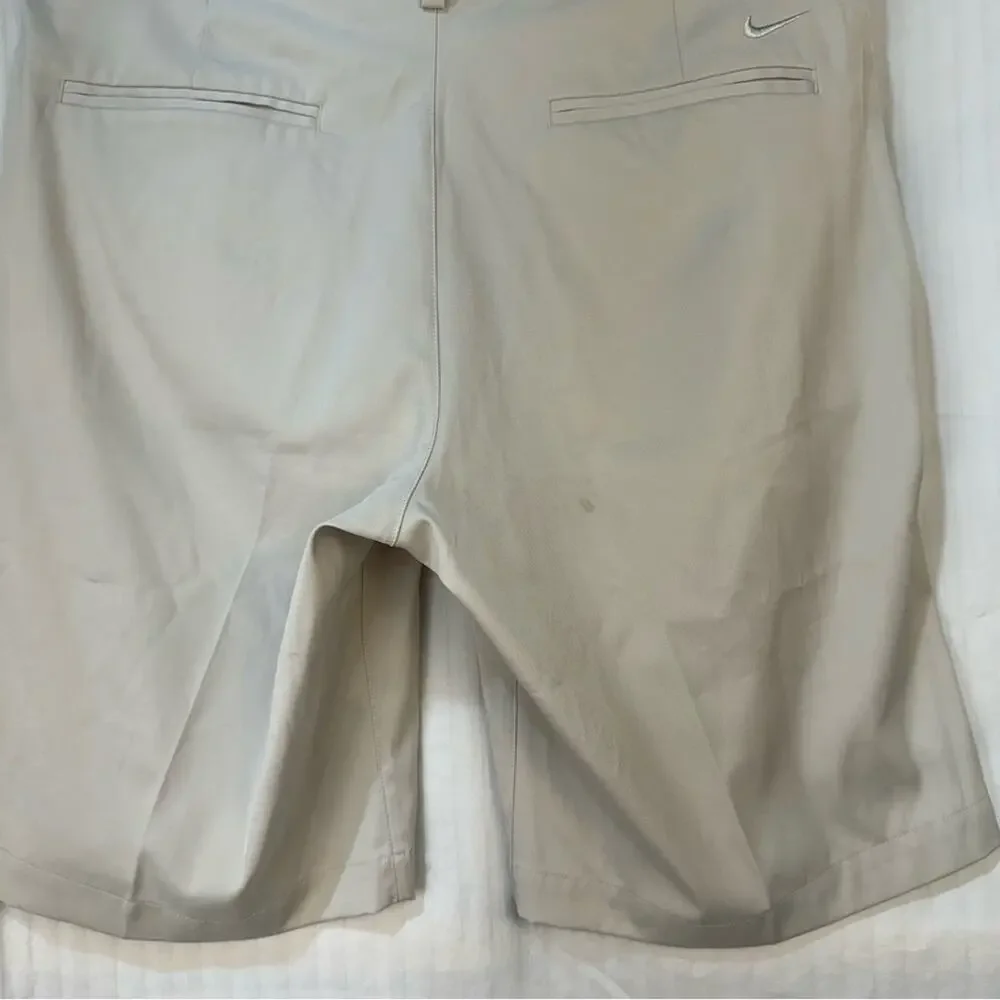 Bundle Nike Dri-Fit Golf Shorts Tan Khaki Men’s Size 34 Standard Fit Athletic